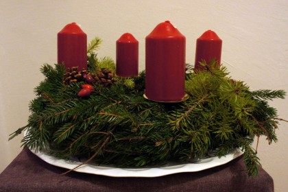 How To: So bindest du einen Adventskranz