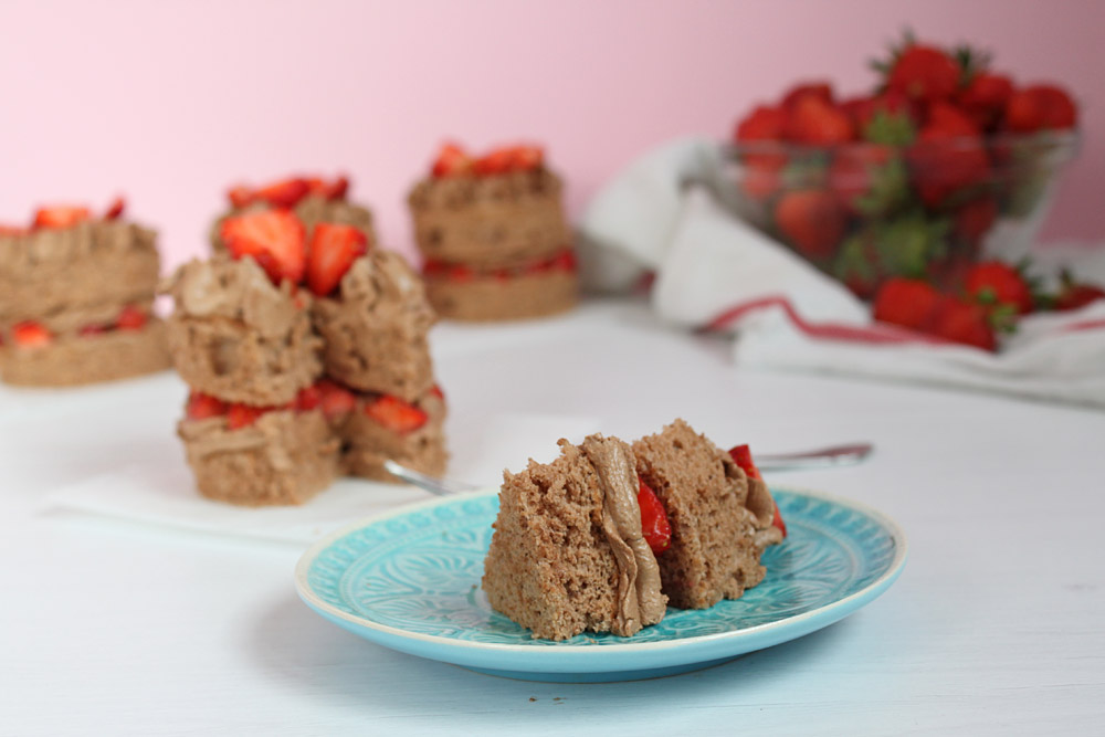 Erdbeertörtchen mit Schokoladecreme – Orangenmond