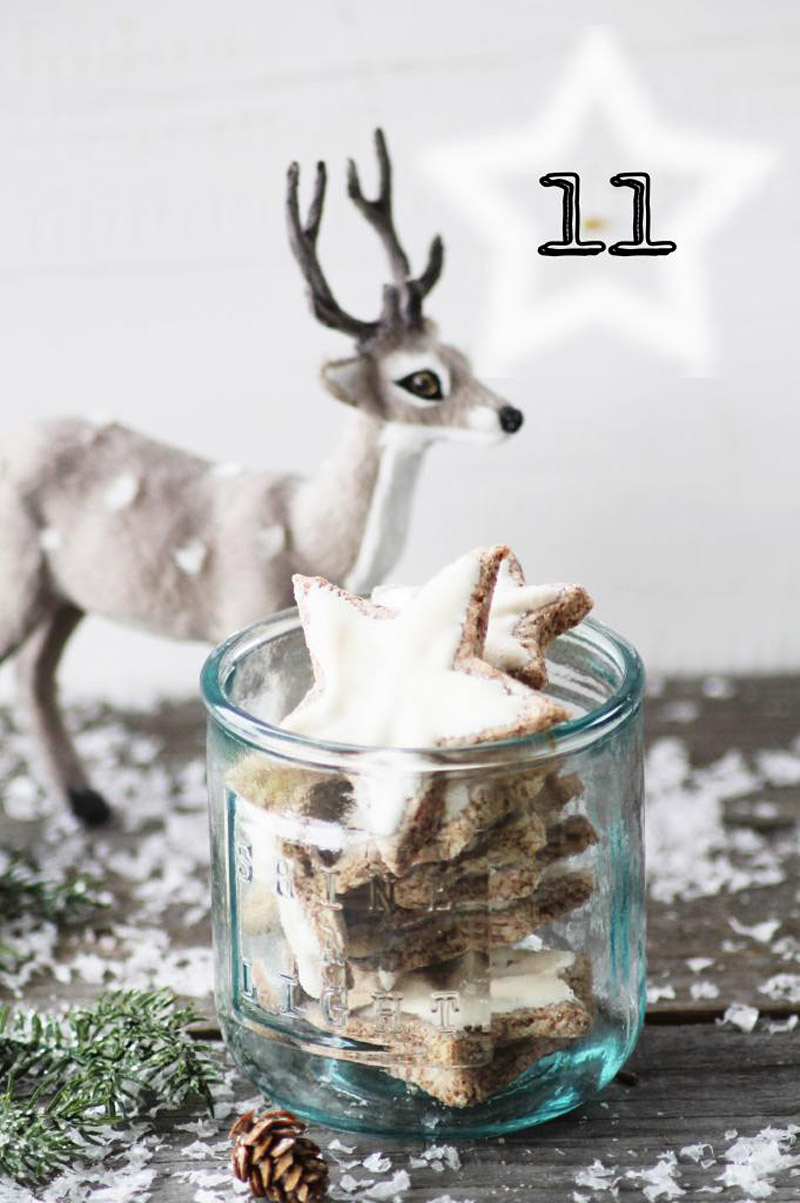 24 Days of Cookies - Day 11: Zimtsterne