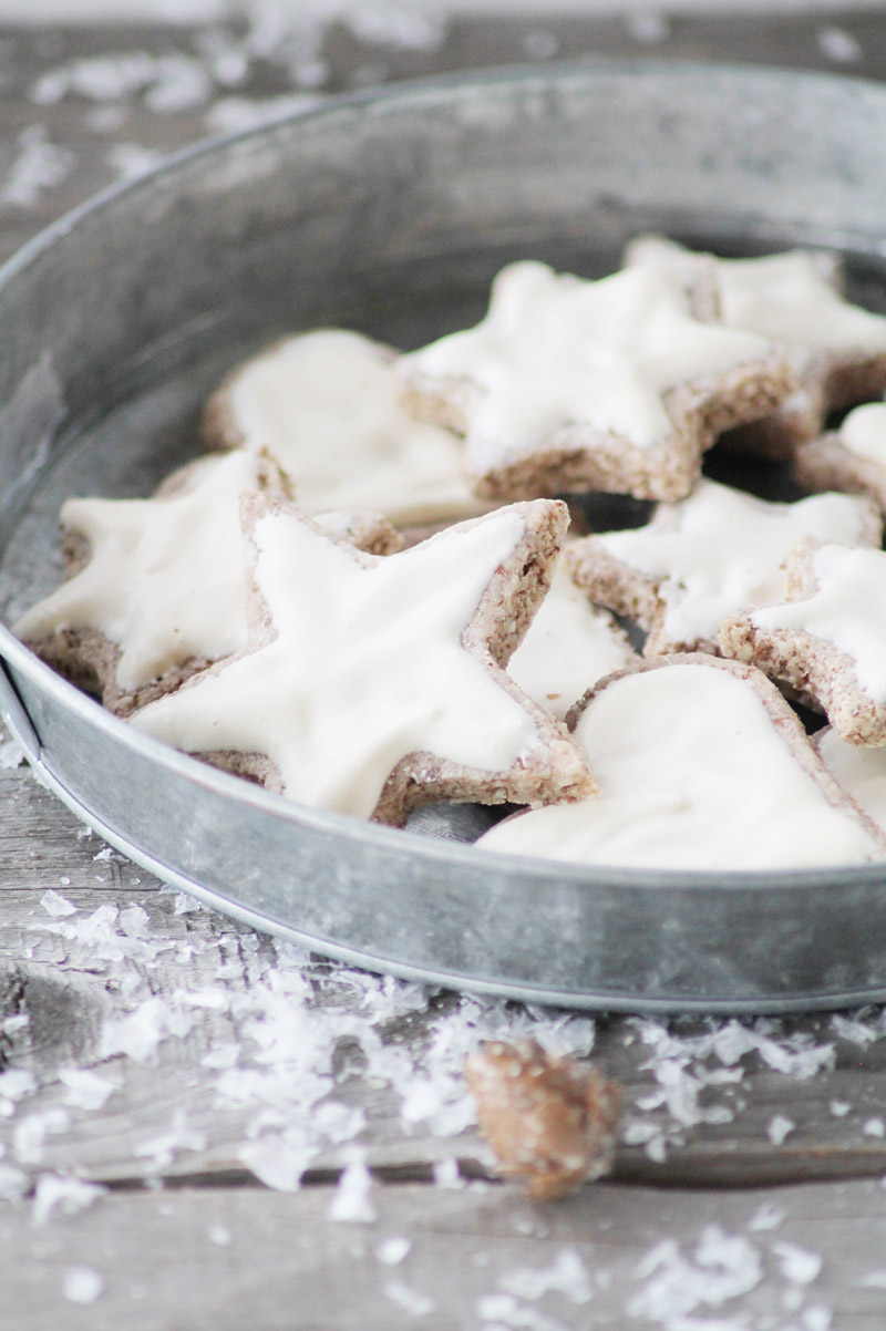 24 Days of Cookies - Day 11: Zimtsterne