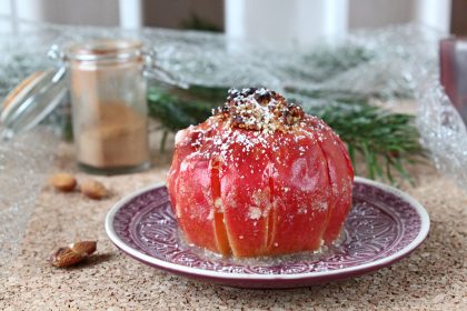 Bratapfel mit Nussfülle / Baked Apple with Nut Stuffing | orangenmond.at