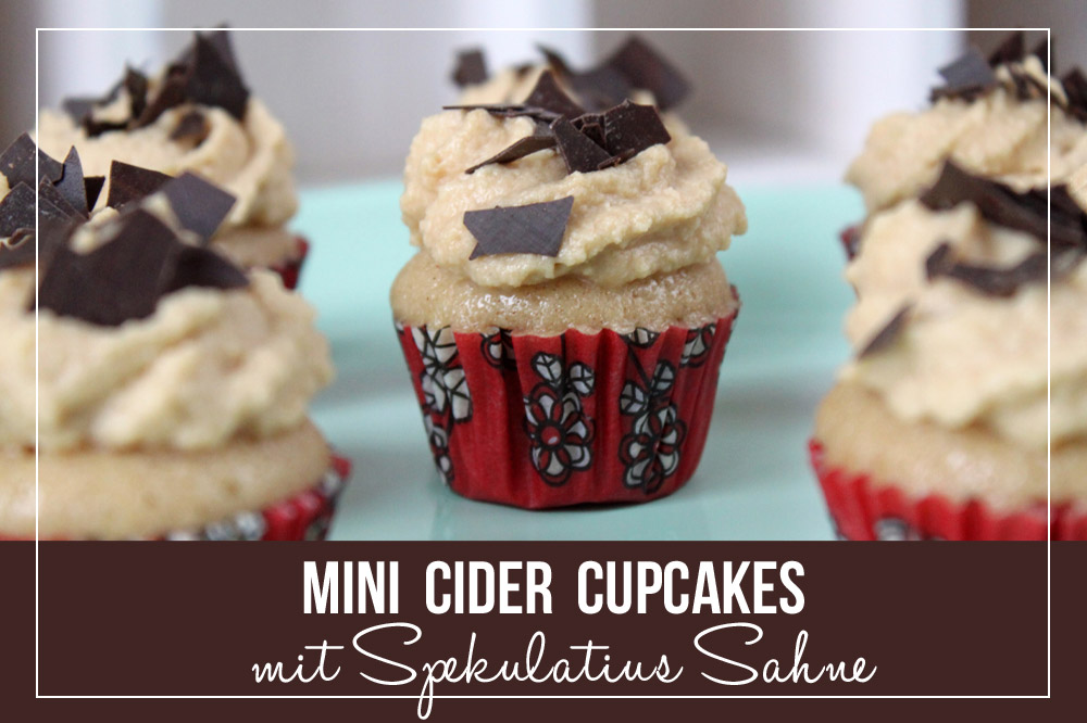 Mini Cider Cupcakes with Speculoos Cream / Mini Cider Cupcakes mit Spekulatius Sahne | orangenmond.at