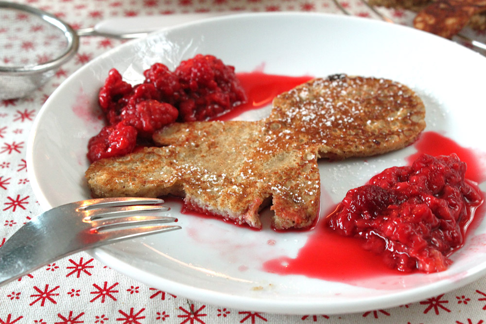 24 Days of Cookies - Day 21: Gingerbread Pancakes