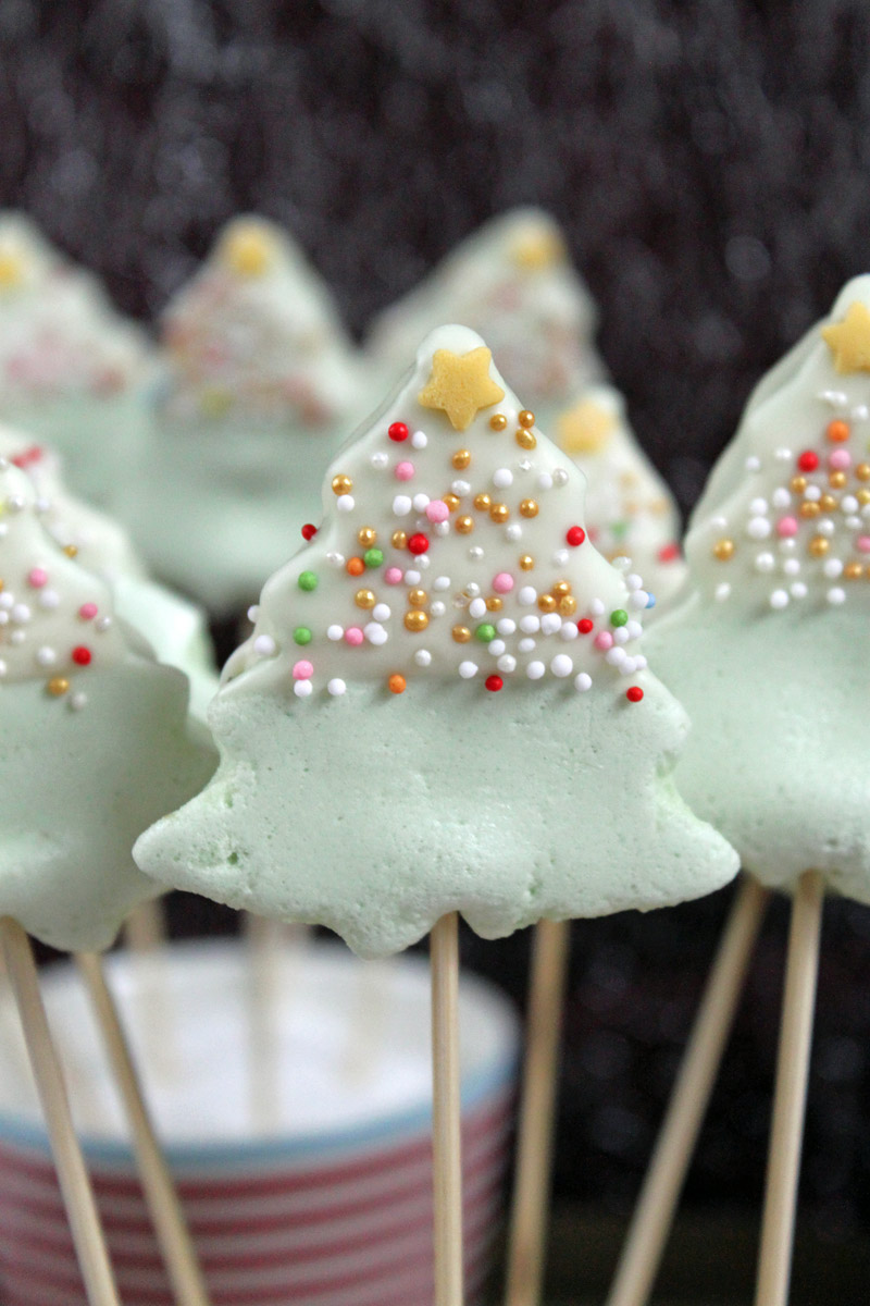 24 Days of Cookies - Day 7: Marshmallow Weihnachtsbäumchen am Stiel