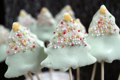 24 Days of Cookies - Day 7: Marshmallow Weihnachtsbäumchen am Stiel