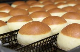 Behind the Scenes: So werden Krapfen gebacken