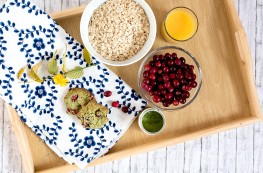 Cranberry Matcha Frühstückskekse