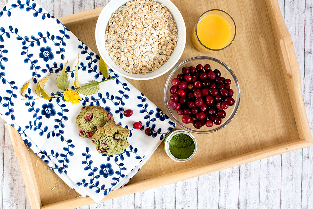 Cranberry Matcha Frühstückskekse