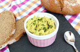 Avocado Hummus | orangenmond.at